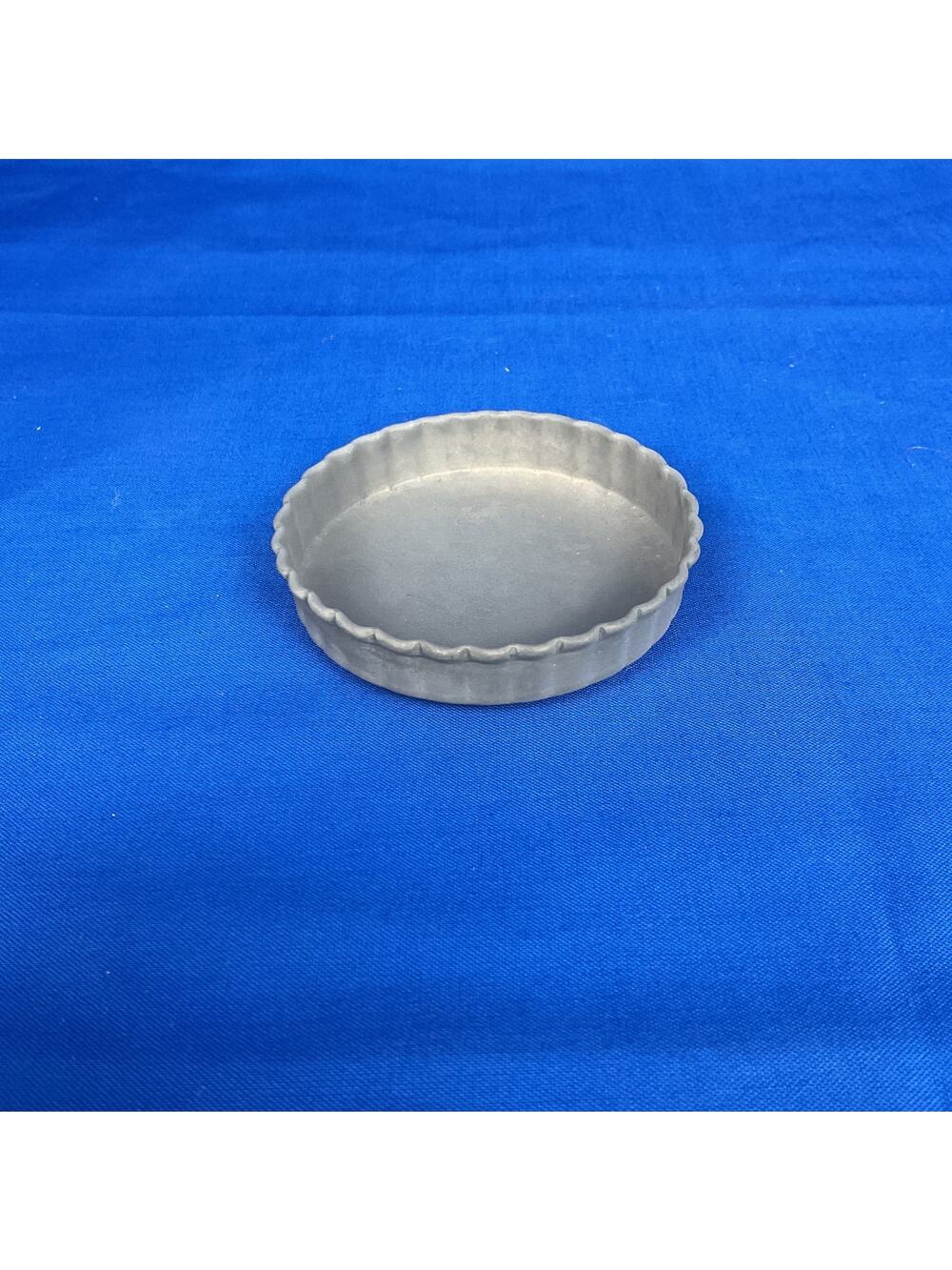 Vintage Mini Aluminum Fluted Tart Pan / Primitive Candle Coaster